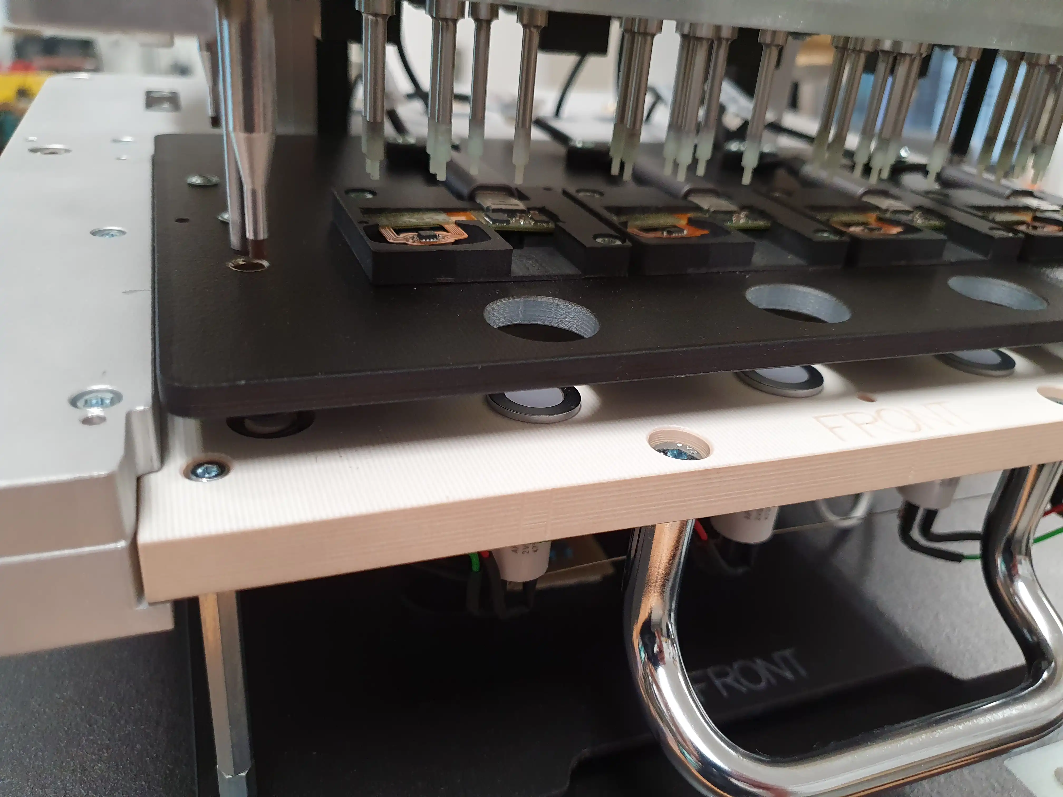 Test adapter